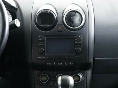 Nissan Qashqai, 2.0 л, CVT, 2008 фото 11