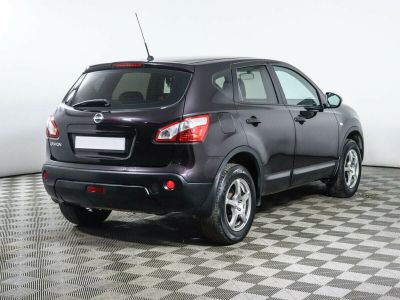 Nissan Qashqai, 2.0 л, CVT, 2011 фото 6