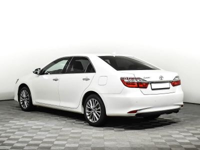 Toyota Camry, 2.5 л, АКПП, 2017 фото 6