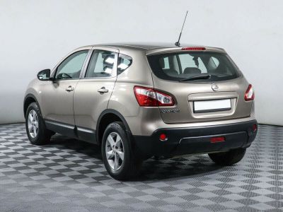 Nissan Qashqai, 2.0 л, CVT, 2012 фото 5