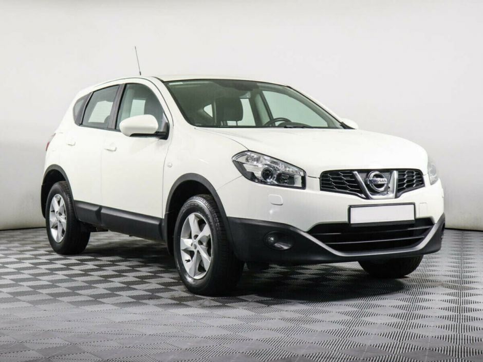 Nissan Qashqai, 2.0 л, Вариатор, 2013 фото 4