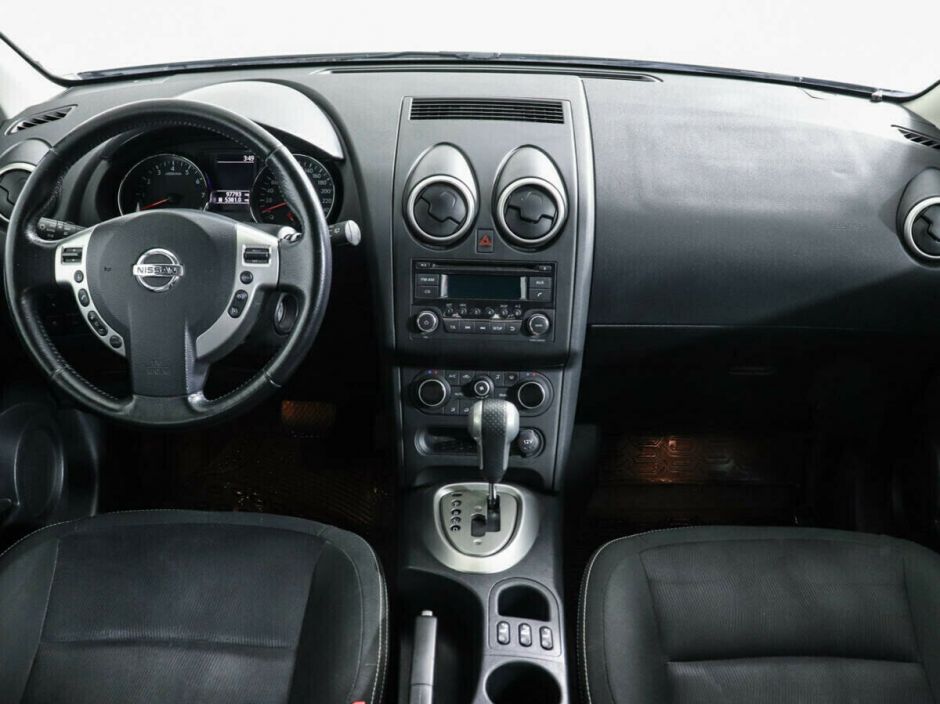 Nissan Qashqai, 2.0 л, Вариатор, 2013 фото 2