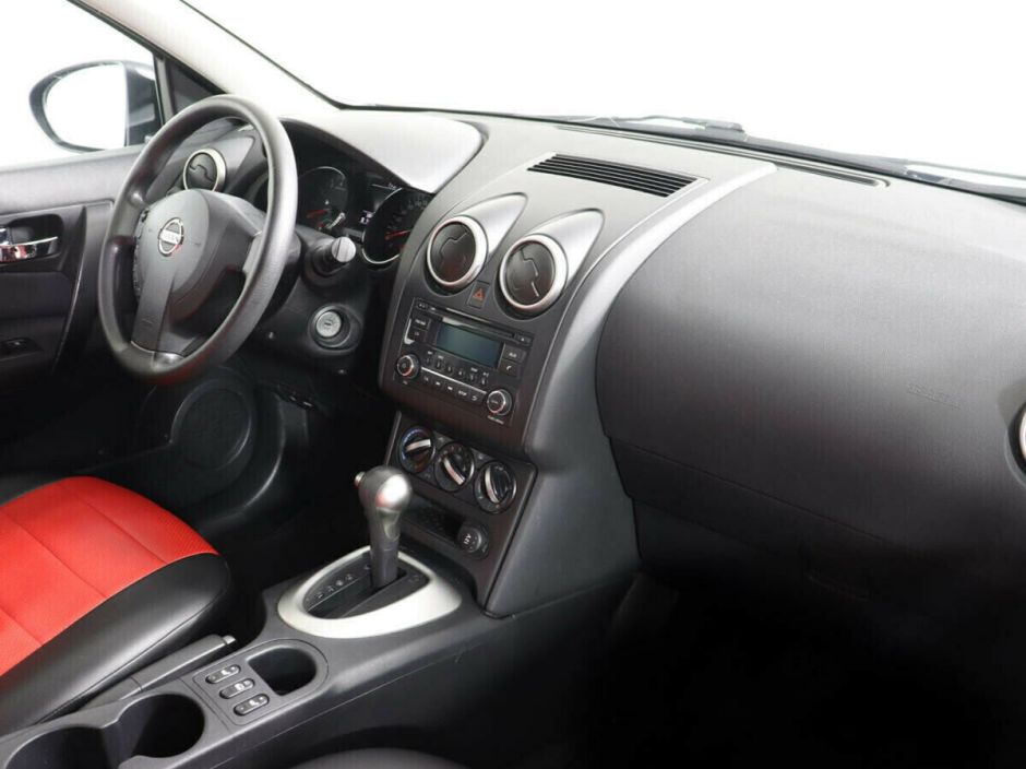 Nissan Qashqai, 1.6 л, Вариатор, 2012 фото 1