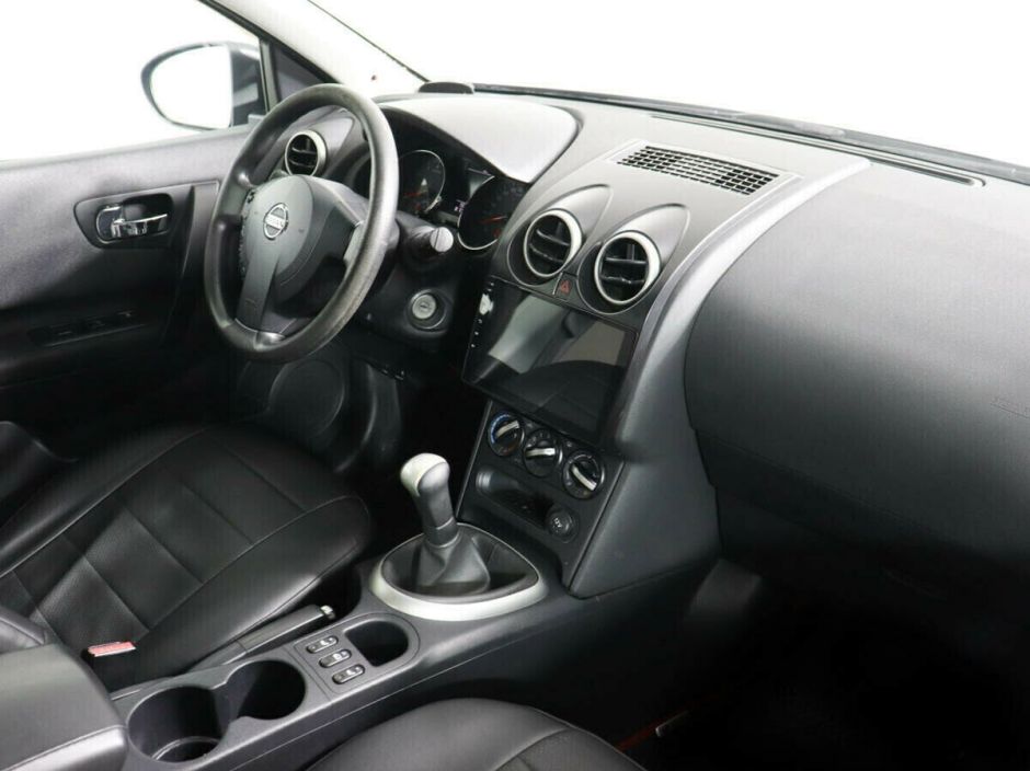 Nissan Qashqai, 1.6 л, МТ, 2012 фото 2