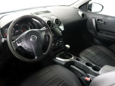 Nissan Qashqai, 1.6 л, МКПП, 2012 фото 1