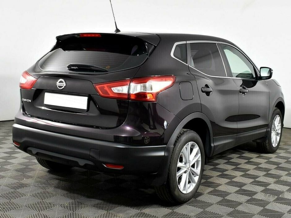 Nissan Qashqai, 2.0 л, Вариатор, 2015 фото 6