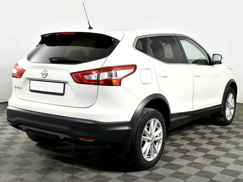 Nissan Qashqai, 2.0 л, Вариатор, 2016 фото 5