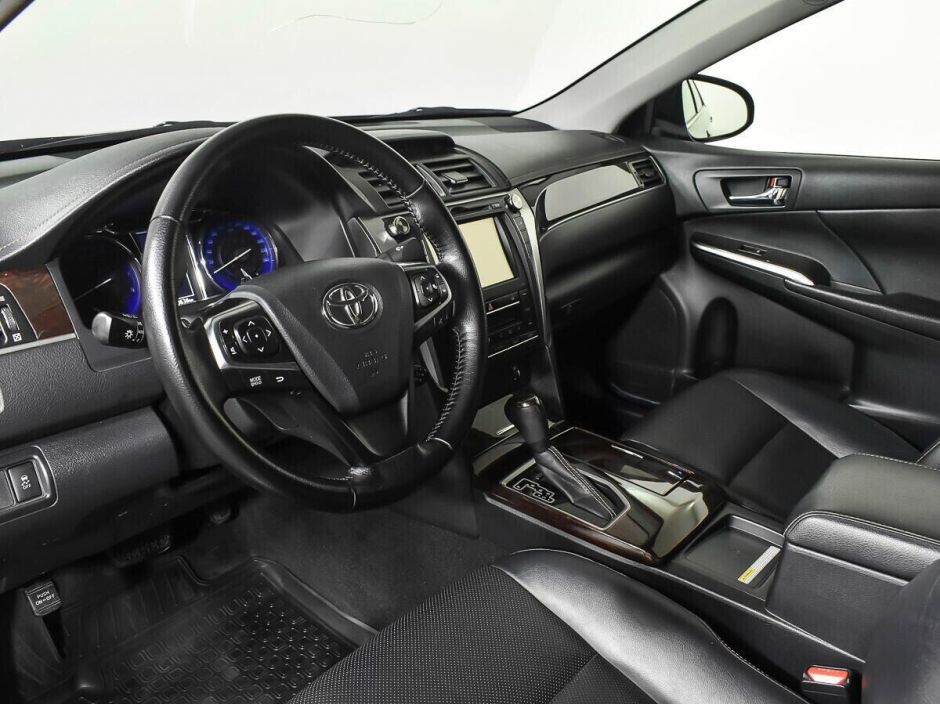 Toyota Camry, 2.5 л, АТ, 2015 фото 7