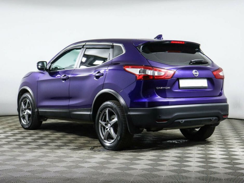 Nissan Qashqai, 2.0 л, Вариатор, 2017 фото 5