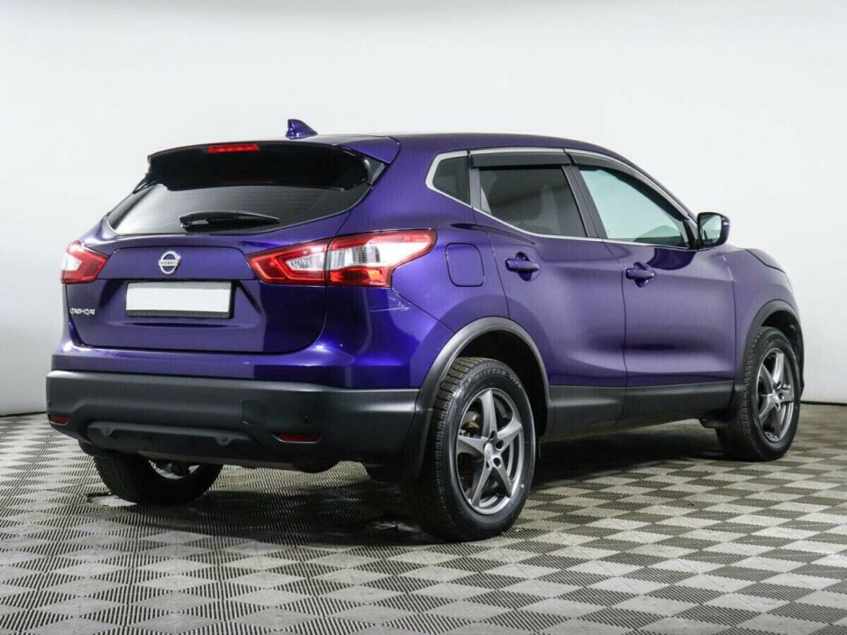 Nissan Qashqai, 2.0 л, Вариатор, 2017 фото 6