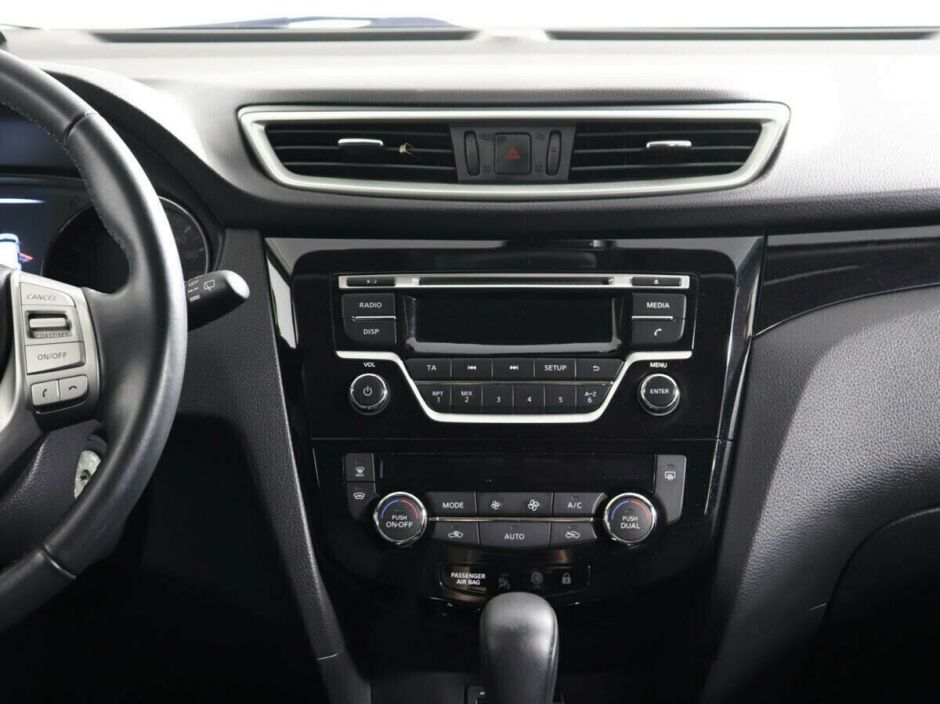 Nissan Qashqai, 2.0 л, Вариатор, 2017 фото 9