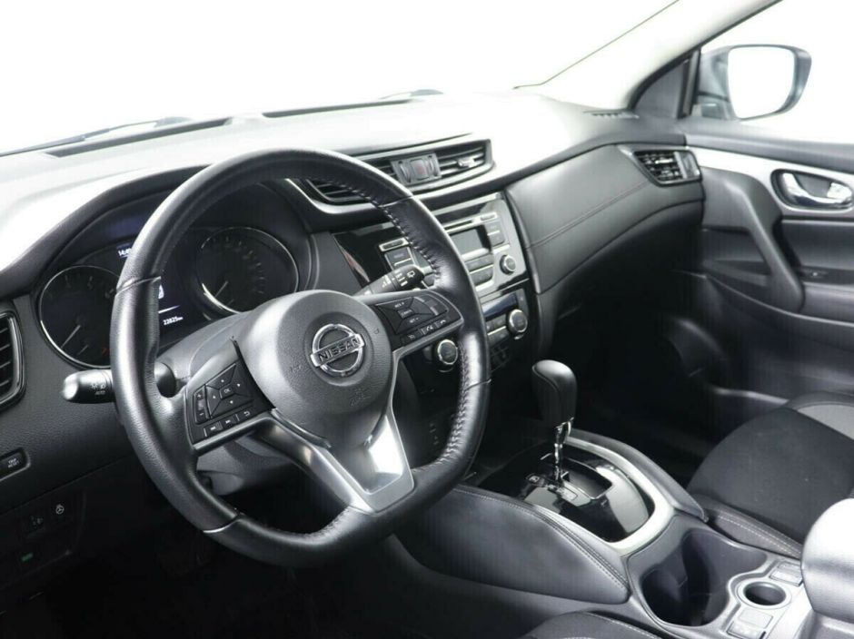 Nissan Qashqai, 2.0 л, Вариатор, 2017 фото 2