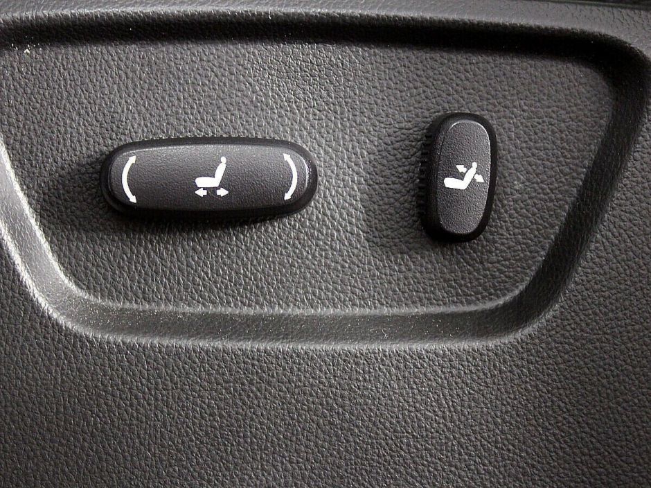 Chevrolet Captiva, 2.4 л, АТ, 2013 фото 7