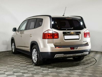 Chevrolet Orlando, 1.8 л, АКПП, 2012 фото 6