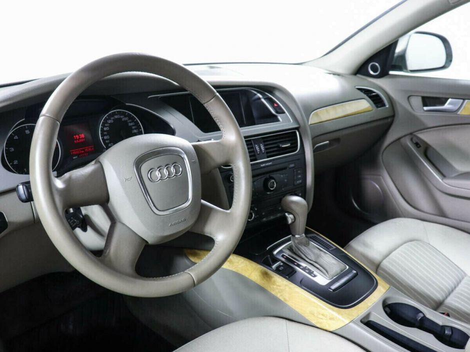 Audi A4, 1.8 л, Вариатор, 2008 фото 9