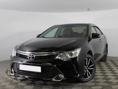 Toyota Camry, 2.5 л, АКПП, 2017 фото 3