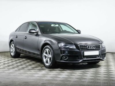 Audi A4, 2.0 л, АКПП, 2010 фото 4