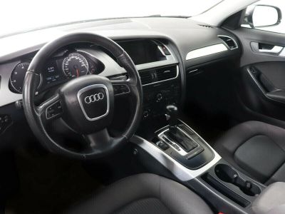 Audi A4, 2.0 л, АКПП, 2010 фото 7