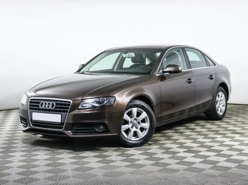 Audi A4, 1.8 л, Вариатор, 2010 фото 3