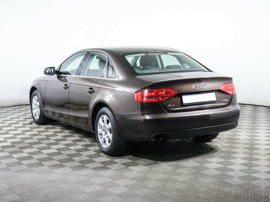 Audi A4, 1.8 л, Вариатор, 2010 фото 5