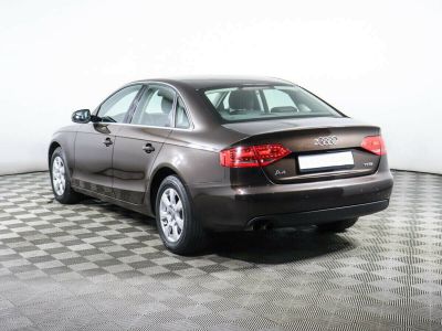 Audi A4, 1.8 л, CVT, 2010 фото 5