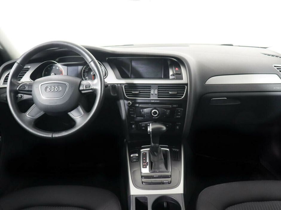 Audi A4, 1.8 л, Вариатор, 2012 фото 8