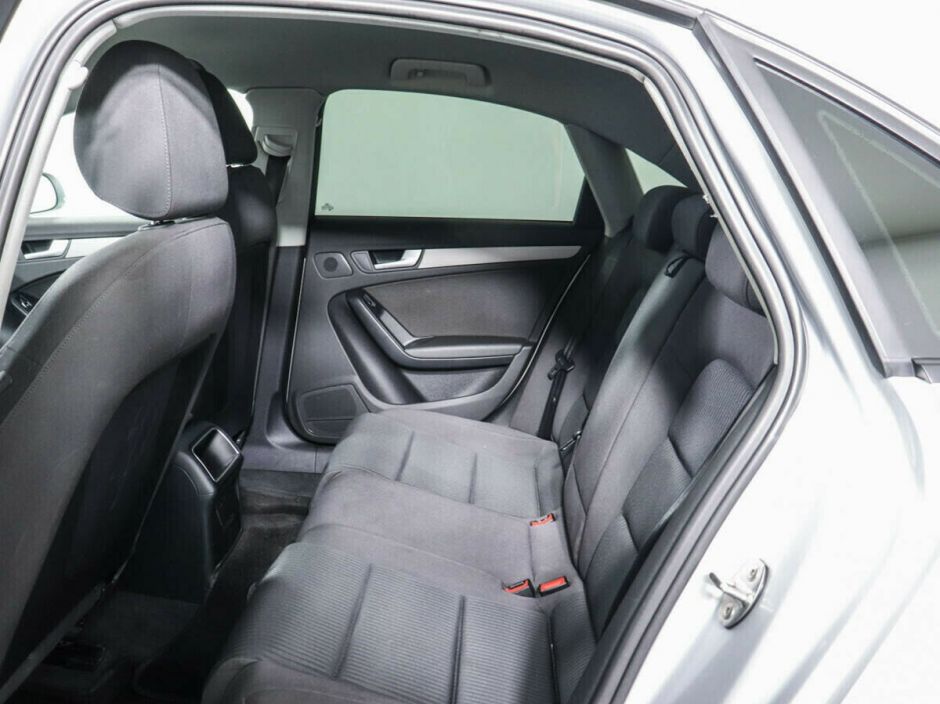 Audi A4, 1.8 л, Вариатор, 2012 фото 1