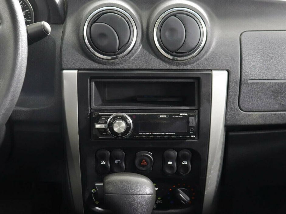 Nissan Almera, 1.6 л, АТ, 2016 фото 1