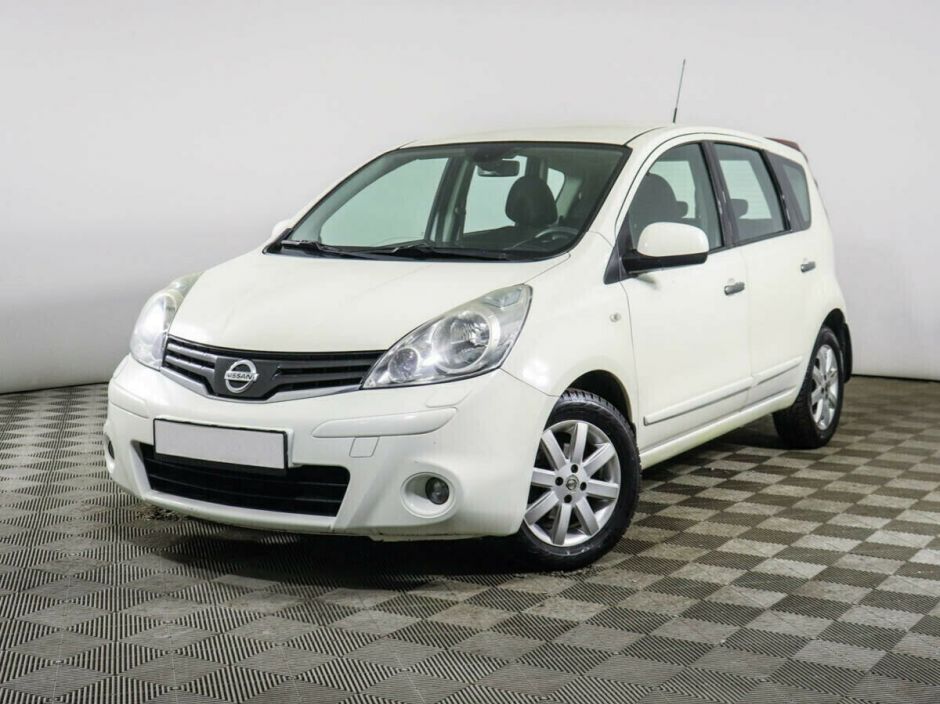 Nissan Note, 1.6 л, АТ, 2011 фото 3