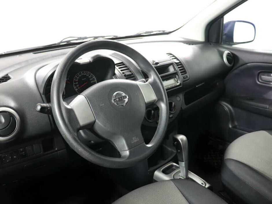 Nissan Note, 1.6 л, АТ, 2013 фото 2