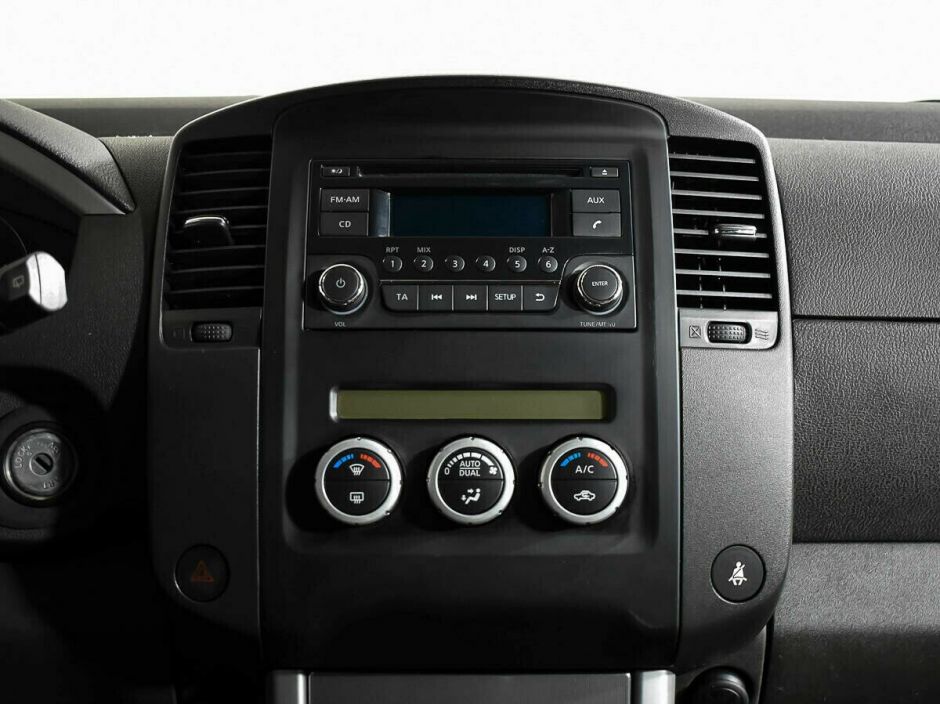 Nissan Pathfinder, 2.5 л, МТ, 2013 фото 1