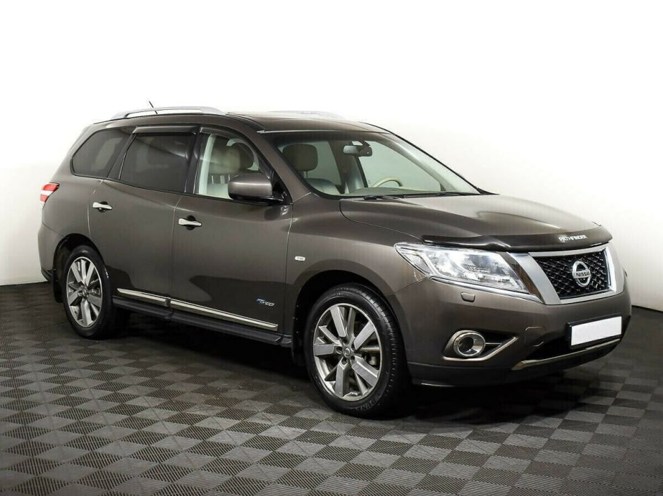 Nissan Pathfinder, 2.5 л, Вариатор, 2014 фото 4