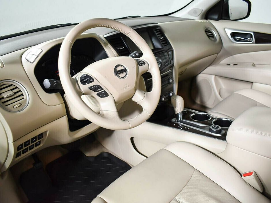 Nissan Pathfinder, 2.5 л, Вариатор, 2014 фото 8