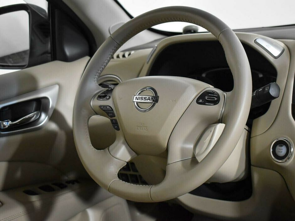 Nissan Pathfinder, 2.5 л, Вариатор, 2014 фото 9