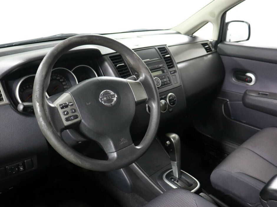 Nissan Tiida, 1.6 л, АТ, 2007 фото 8