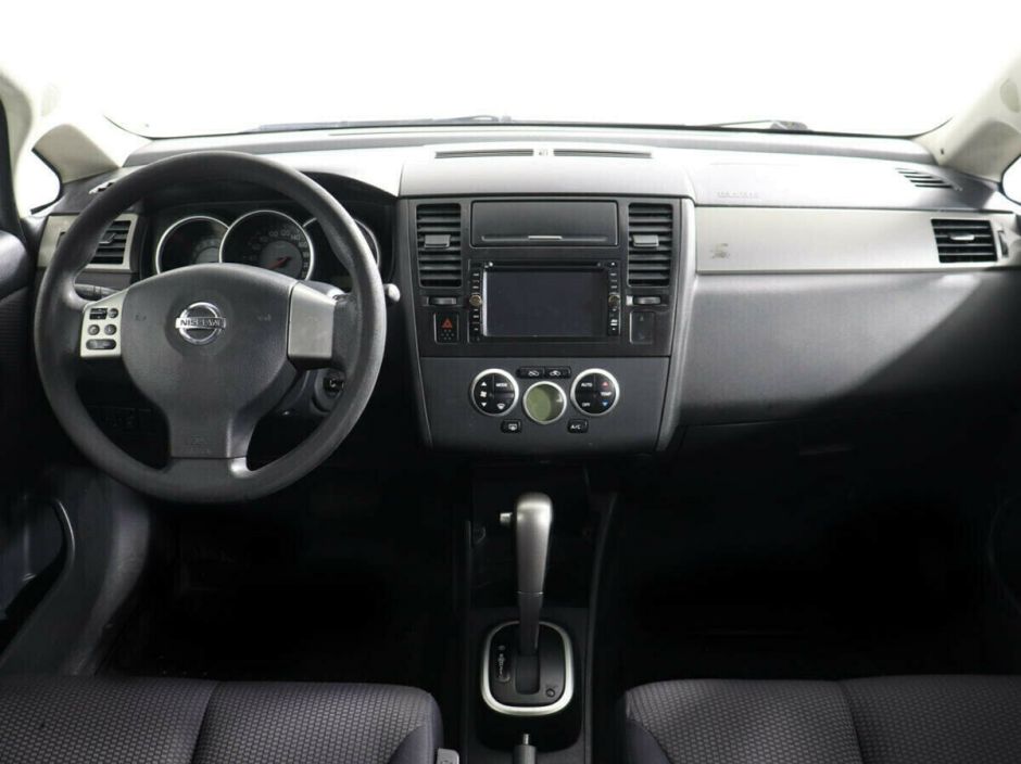 Nissan Tiida, 1.5 л, АТ, 2008 фото 7