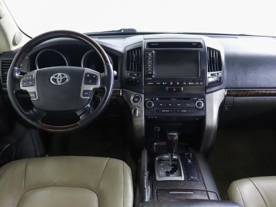 Toyota Land Cruiser, 4.5 л, АКПП, 2010 фото 8