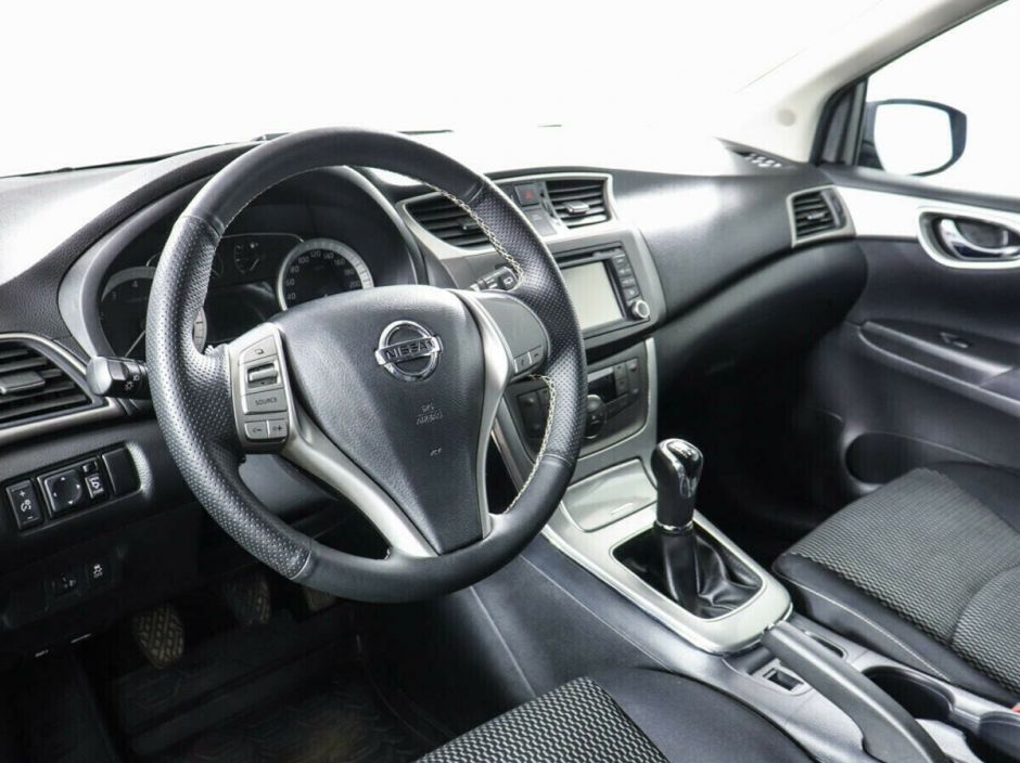Nissan Tiida, 1.6 л, МТ, 2015 фото 8