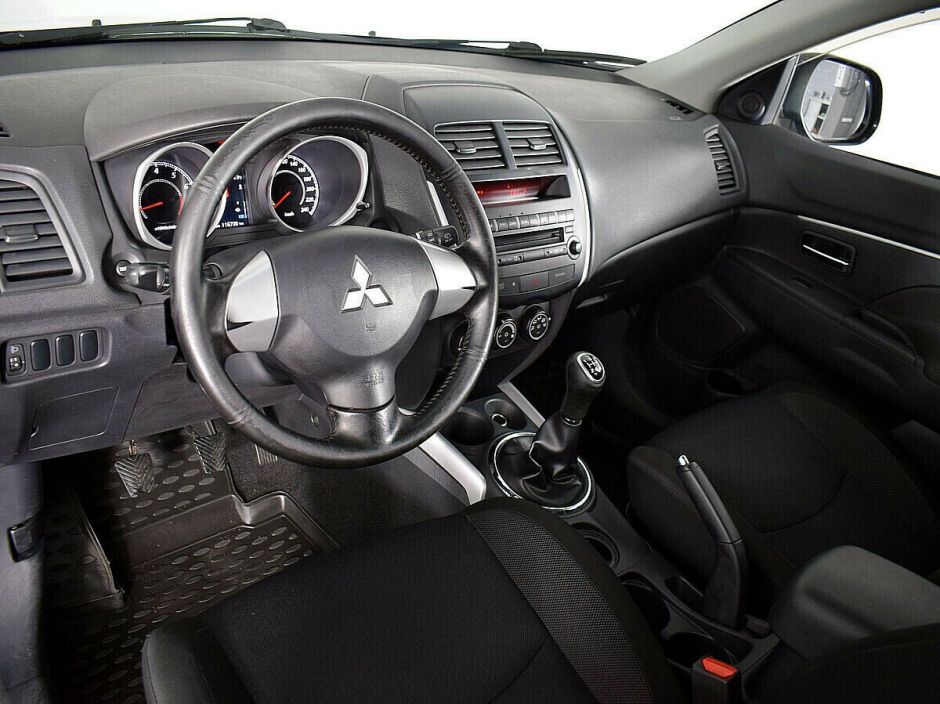 Mitsubishi ASX, 1.6 л, МТ, 2013 фото 5
