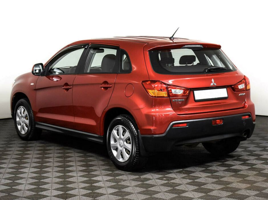 Mitsubishi ASX, 1.8 л, Вариатор, 2013 фото 5