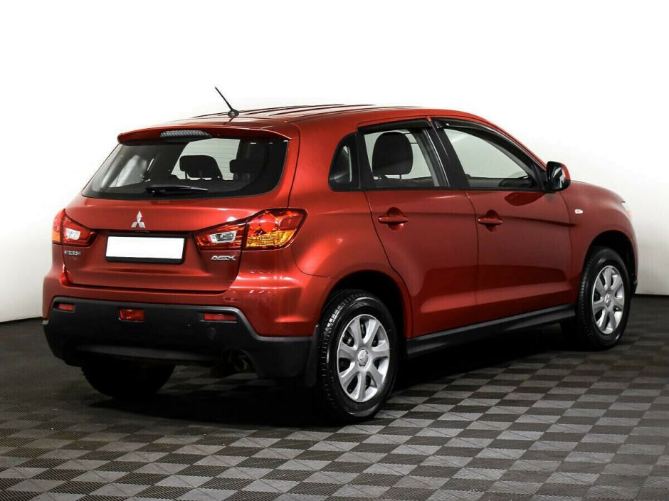 Mitsubishi ASX, 1.8 л, Вариатор, 2013 фото 6
