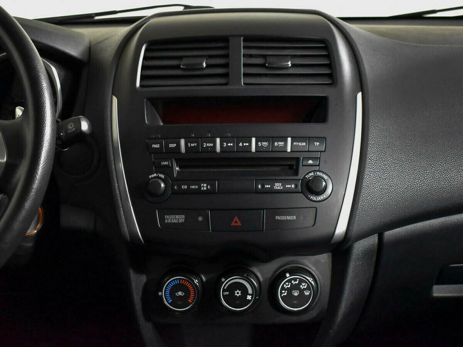 Mitsubishi ASX, 1.8 л, Вариатор, 2013 фото 2