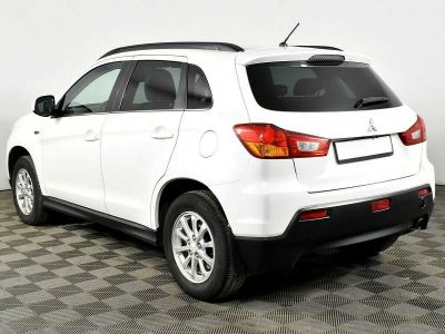 Mitsubishi ASX, 1.8 л, CVT, 2013 фото 5