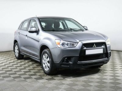 Mitsubishi ASX, 1.6 л, МКПП, 2013 фото 4