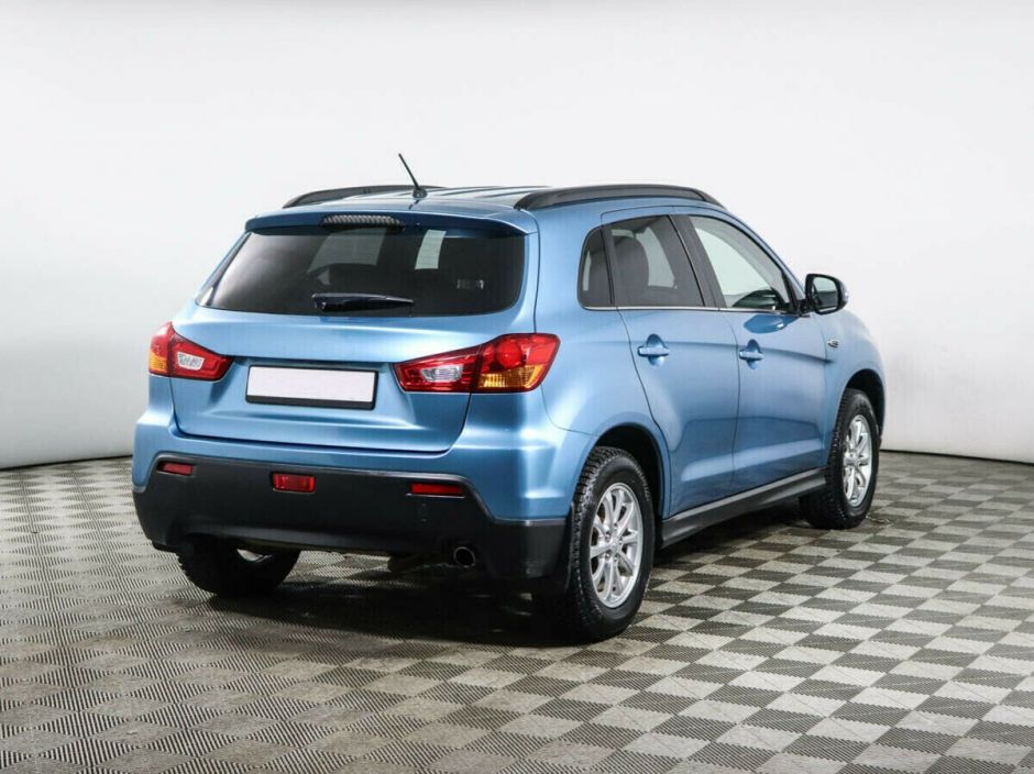 Mitsubishi ASX, 1.8 л, Вариатор, 2013 фото 5