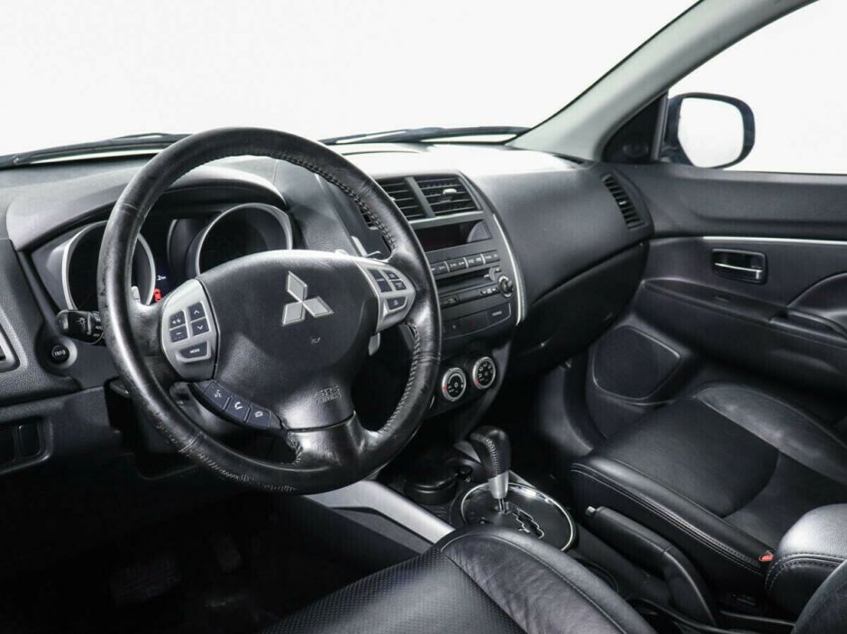Mitsubishi ASX, 1.8 л, Вариатор, 2013 фото 8