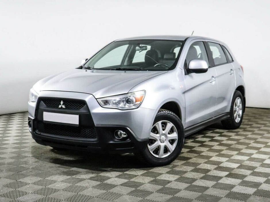 Mitsubishi ASX, 1.8 л, Вариатор, 2013 фото 3