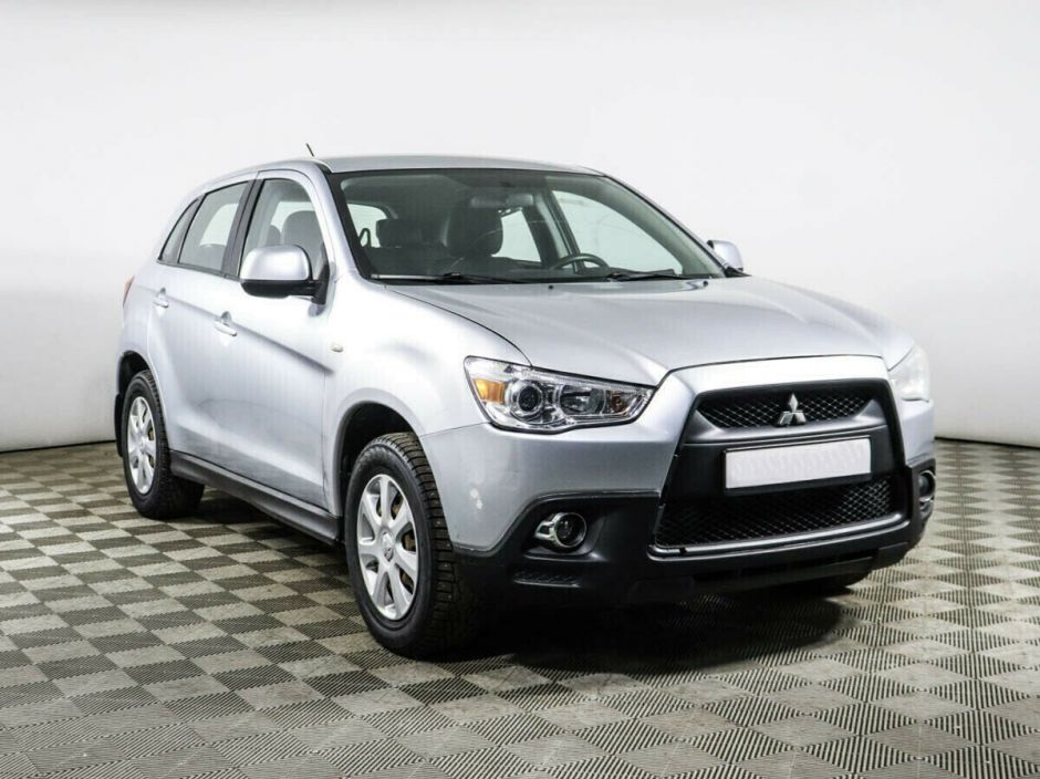 Mitsubishi ASX, 1.8 л, Вариатор, 2013 фото 4