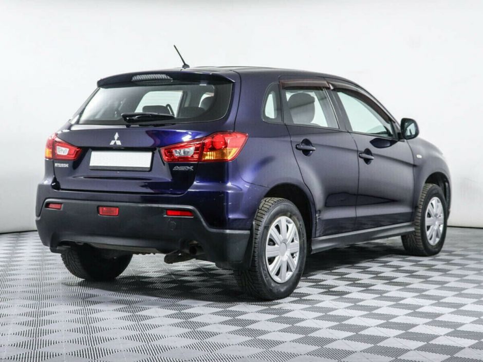 Mitsubishi ASX, 1.8 л, Вариатор, 2013 фото 5