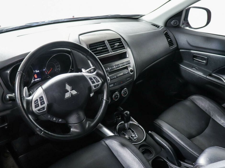 Mitsubishi ASX, 1.8 л, Вариатор, 2012 фото 8